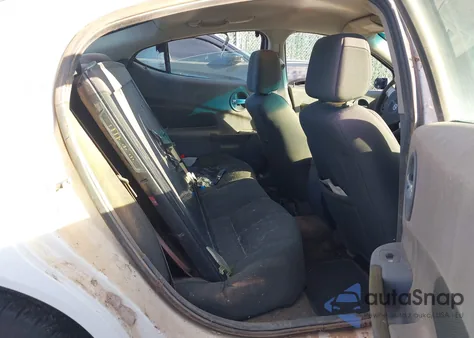 2004 Pontiac Grand Prix Gt1 z USA, uszkodzony, nr VIN 2G2WP522541297458